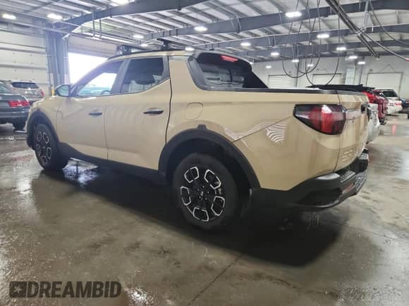 2023 Hyundai Santa Cruz SEL with VIN 5NTJCDAE3PH050063, listed as a Copart auction lot 68081815 with 15,744 mi miles and Salvage title. Bid and sale history available at DreamBid. Image 2.