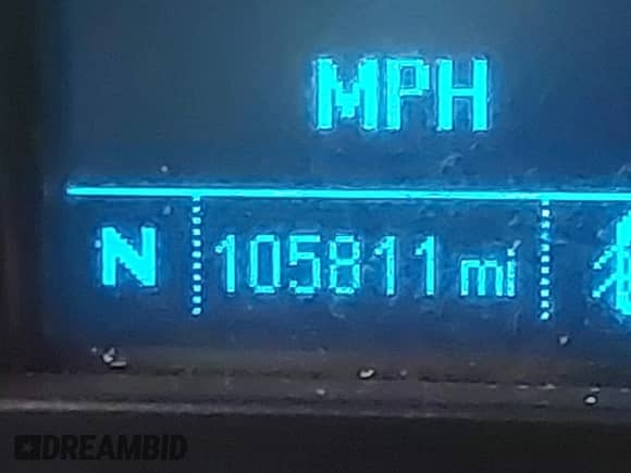 2015 Chevrolet Equinox LT z VIN 2GNALBEK6F1170823, wystawiony jako IAAI lot #42985118 z przebiegiem 105 811 mil mil oraz . Historia ofert i sprzedaży dostępna na DreamBid. Obrazek 16.