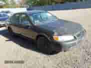 2001 Toyota Camry CE z VIN 4T1BG28K11U076564, wystawiony jako IAAI lot #43443338 z przebiegiem 196 261 mil mil oraz . Historia ofert i sprzedaży dostępna na DreamBid. Obrazek 1.
