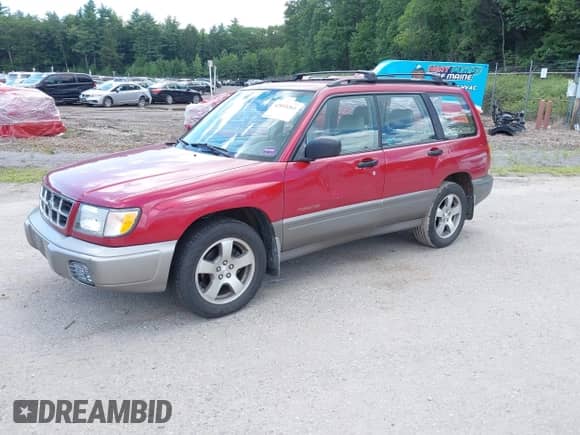 1999 Subaru Forester S with VIN JF1SF6558XH709095, listed as a IAAI auction lot 42893261 with 132,877 mi miles and . Bid and sale history available at DreamBid. Image 2.