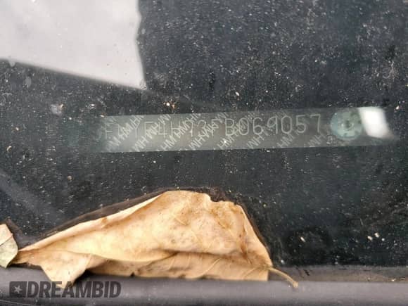 2015 Honda Pilot EX-L with VIN 5FNYF4H73FB069057, listed as a Copart auction lot 81747665 with 103,050 mi miles and Salvage title. Bid and sale history available at DreamBid. Image 13.