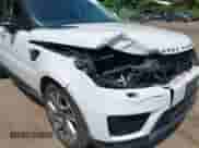 2022 Land Rover Range Rover Sport HSE Silver Edition z VIN SALWR2SU5NA797612, wystawiony jako IAAI lot #42693271 z przebiegiem 73 773 mil mil oraz . Historia ofert i sprzedaży dostępna na DreamBid. Obrazek 6.