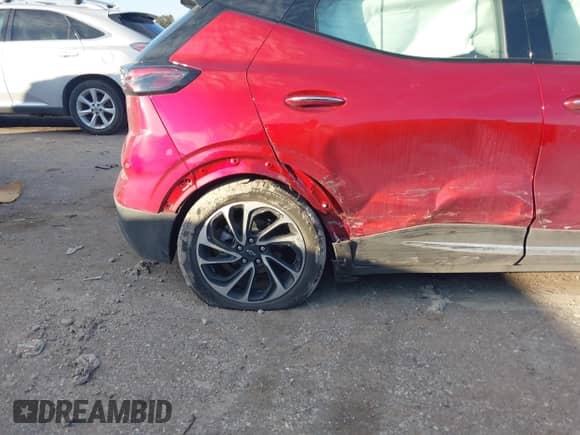 2023 Chevrolet Bolt EUV Premier с VIN 1G1FZ6S03P4148798, выставлен на аукционе IAAI как лот 41344621 с пробегом 5 493 миль миль и . История ставок и продаж доступна на DreamBid. Изображение 6.