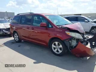 2013 Toyota Sienna LE AAS with VIN 5TDKK3DC8DS352223, listed as a IAAI auction lot 43113867 with 224,406 mi miles and . Bid and sale history available at DreamBid. Image 1.