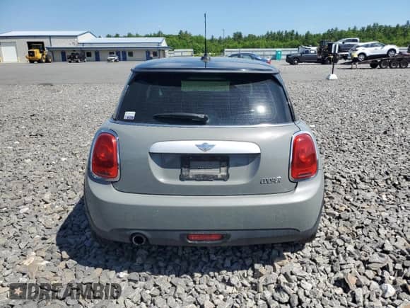 2014 MINI Hardtop with VIN WMWXM5C51ET933450, listed as a Copart auction lot 56686374 with 82,100 mi miles and Salvage title. Bid and sale history available at DreamBid. Image 6.