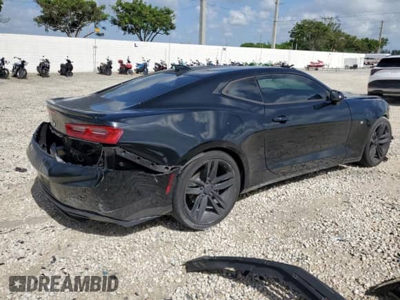 2018 Chevrolet Camaro 1LT z VIN 1G1FB1RS1J0191940, wystawiony jako Copart lot #70732345 z przebiegiem Nie podano mil oraz Szkoda całkowita • Salvage title. Historia ofert i sprzedaży dostępna na DreamBid. Obrazek 3.