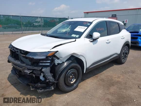 2025 Nissan Kicks SV with VIN 3N8AP6CB2SL366410, listed as a IAAI auction lot 42656424 with 3,356 mi miles and . Bid and sale history available at DreamBid. Image 2.