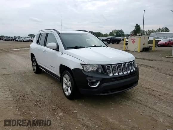 2016 Jeep Compass High Altitude с VIN 1C4NJDEB9GD599102, выставлен на аукционе Copart как лот 70452885 с пробегом 161 483 миль миль и Чистый • Clean title. История ставок и продаж доступна на DreamBid. Изображение 14.
