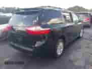 2017 Toyota Sienna XLE z VIN 5TDYZ3DC9HS834503, wystawiony jako IAAI lot #43266167 z przebiegiem 176 251 mil mil oraz . Historia ofert i sprzedaży dostępna na DreamBid. Obrazek 4.