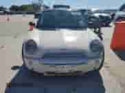 2004 MINI Hardtop с VIN WMWRC33494TJ59809, выставлен на аукционе Copart как лот 87088565 с пробегом 184 742 миль миль и Списание • Salvage title. История ставок и продаж доступна на DreamBid. Изображение 5.