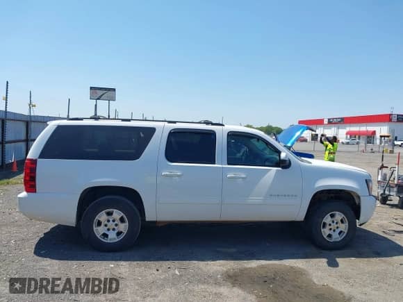 2012 Chevrolet Suburban LS с VIN 1GNSCHE00CR277780, выставлен на аукционе IAAI как лот 42038230 с пробегом 205 820 миль миль и . История ставок и продаж доступна на DreamBid. Изображение 13.