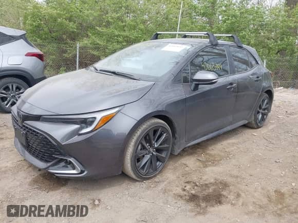 2024 Toyota Corolla XSE z VIN JTNC4MBE0R3232297, wystawiony jako IAAI lot #42063444 z przebiegiem 20 522 mil mil oraz . Historia ofert i sprzedaży dostępna na DreamBid. Obrazek 2.