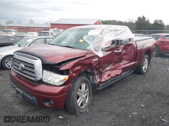 2008 Toyota Tundra Limited с VIN 5TBBV58118S512890, выставлен на аукционе IAAI как лот 41206757 с пробегом 132 816 миль миль и . История ставок и продаж доступна на DreamBid. Изображение 2.