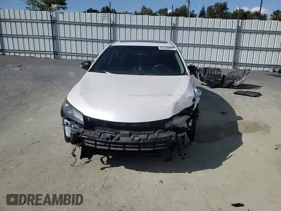 2017 Toyota Camry Hybrid XLE с VIN 4T1BD1FK5HU221640, выставлен на аукционе Copart как лот 82326065 с пробегом 80 588 миль миль и Списание • Salvage title. История ставок и продаж доступна на DreamBid. Изображение 13.