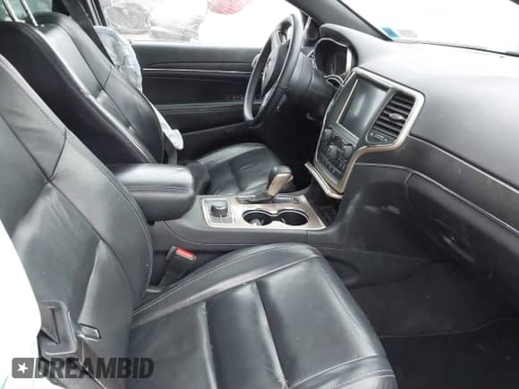 2017 Jeep Grand Cherokee Limited z VIN 1C4RJFBT8HC632124, wystawiony jako IAAI lot #41767631 z przebiegiem 54 579 mil mil oraz . Historia ofert i sprzedaży dostępna na DreamBid. Obrazek 5.