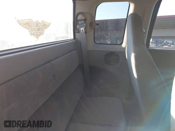 2001 Dodge Dakota with VIN 1B7GL22X11S337066, listed as a IAAI auction lot 41008648 with 270,749 mi miles and . Bid and sale history available at DreamBid. Image 8.