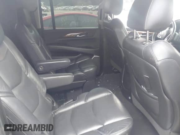 2019 Cadillac Escalade ESV Luxury с VIN 1GYS4HKJ6KR284003, выставлен на аукционе IAAI как лот 42893201 с пробегом 170 270 миль миль и . История ставок и продаж доступна на DreamBid. Изображение 8.