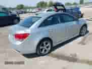2014 Chevrolet Cruze 2LT с VIN 1G1PE5SB6E7110800, выставлен на аукционе IAAI как лот 43221056 с пробегом 77 100 миль миль и . История ставок и продаж доступна на DreamBid. Изображение 4.