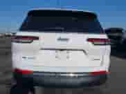 2021 Jeep Grand Cherokee Limited с VIN 1C4RJKBG5M8188371, выставлен на аукционе IAAI как лот 42517543 с пробегом 47 519 миль миль и . История ставок и продаж доступна на DreamBid. Изображение 17.