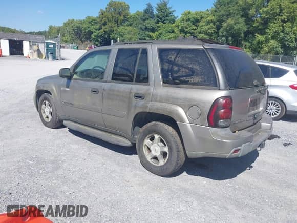 2003 Chevrolet TrailBlazer LTZ с VIN 1GNDT13S832125954, выставлен на аукционе IAAI как лот 43133448 с пробегом 216 520 миль миль и . История ставок и продаж доступна на DreamBid. Изображение 3.
