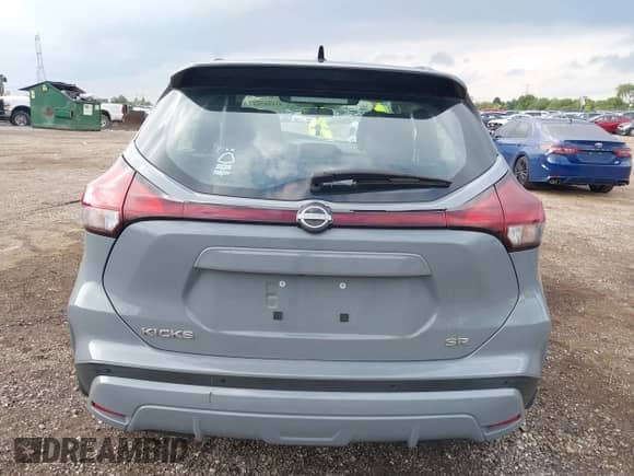 2022 Nissan Kicks SR z VIN 3N1CP5DV3NL493634, wystawiony jako IAAI lot #43139763 z przebiegiem 51 524 mil mil oraz . Historia ofert i sprzedaży dostępna na DreamBid. Obrazek 15.