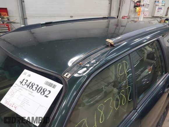 2004 Subaru Forester X with VIN JF1SG63664H739538, listed as a IAAI auction lot 43483082 with 106,064 mi miles and . Bid and sale history available at DreamBid. Image 6.