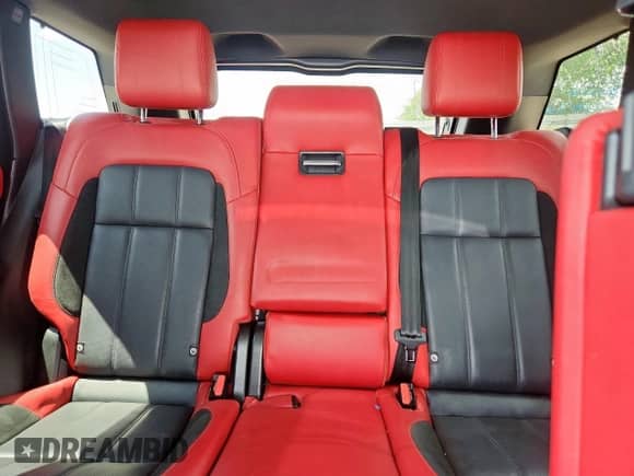 2022 Land Rover Range Rover Sport HST with VIN SALWS2RUXNA217748, listed as a Copart auction lot 59335655 with 33,428 mi miles and Salvage title. Bid and sale history available at DreamBid. Image 10.