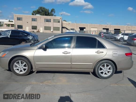 2003 Honda Accord EX with VIN 1HGCM66523A050163, listed as a IAAI auction lot 43378122 with 175,336 mi miles and . Bid and sale history available at DreamBid. Image 14.