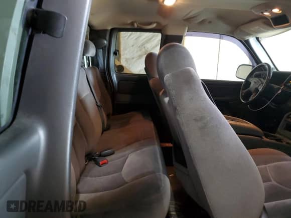 2006 GMC Sierra 1500 SLE1 with VIN 1GTEK19B66Z174802, listed as a Copart auction lot 48564885 with 166,074 mi miles and Salvage title. Bid and sale history available at DreamBid. Image 10.