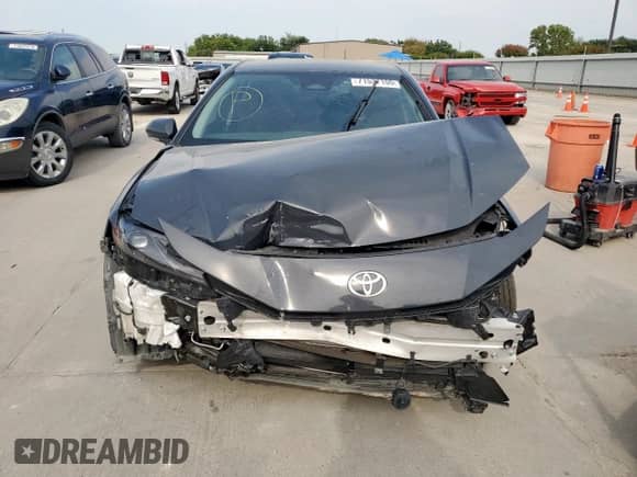 2025 Toyota Camry LE с VIN 4T1DAACK8SU526658, выставлен на аукционе Copart как лот 71537155 с пробегом Не указан миль и Списание • Salvage title. История ставок и продаж доступна на DreamBid. Изображение 5.