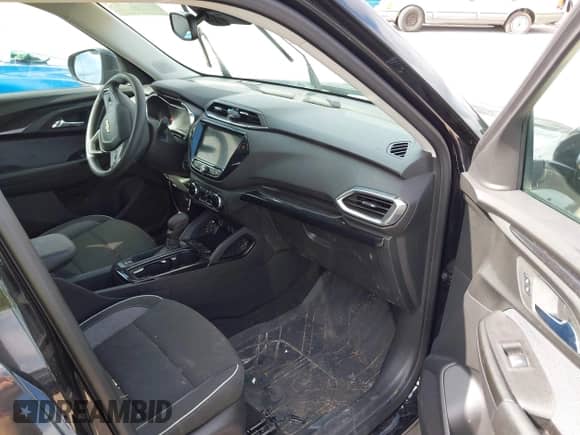 2023 Chevrolet TrailBlazer LT with VIN KL79MRSLXPB188299, listed as a IAAI auction lot 42789496 with 23,528 mi miles and . Bid and sale history available at DreamBid. Image 5.