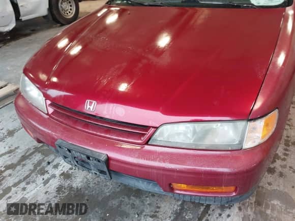 1994 Honda Accord LX с VIN 1HGCD563XRA131476, выставлен на аукционе IAAI как лот 41848998 с пробегом 109 243 миль миль и . История ставок и продаж доступна на DreamBid. Изображение 6.