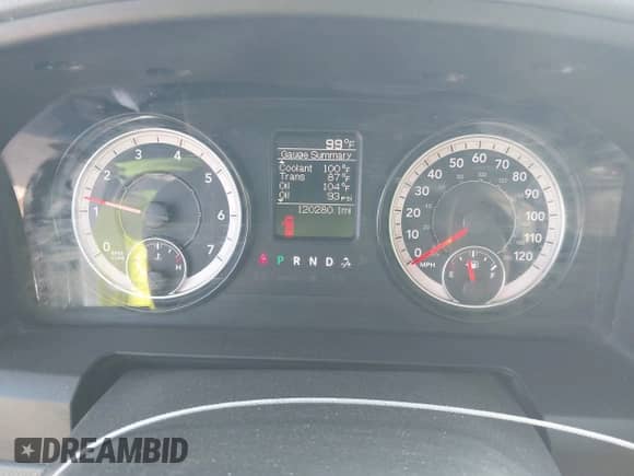 2020 Ram 1500 Tradesman z VIN 1C6RR6FG0LS128288, wystawiony jako IAAI lot #42983689 z przebiegiem 120 280 mil mil oraz . Historia ofert i sprzedaży dostępna na DreamBid. Obrazek 7.