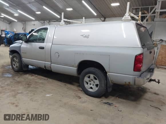 2008 Dodge 1500 ST с VIN 1D7HU16N48J178957, выставлен на аукционе IAAI как лот 43451475 с пробегом 162 141 миль миль и . История ставок и продаж доступна на DreamBid. Изображение 3.