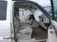 2006 Cadillac Escalade z VIN 1GYEC63N36R114841, wystawiony jako IAAI lot #41544271 z przebiegiem 297 596 mil mil oraz . Historia ofert i sprzedaży dostępna na DreamBid. Obrazek 5.