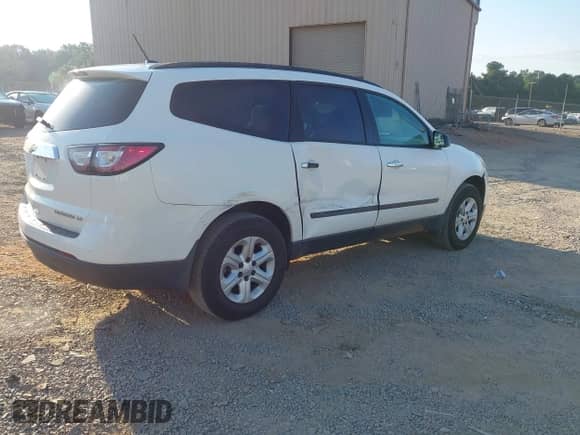 2014 Chevrolet Traverse LS с VIN 1GNKRFED6EJ167081, выставлен на аукционе IAAI как лот 43135147 с пробегом 308 630 миль миль и . История ставок и продаж доступна на DreamBid. Изображение 4.