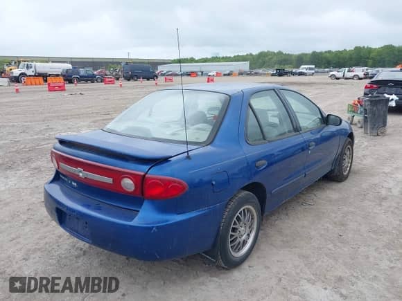 2003 Chevrolet Cavalier LS с VIN 1G1JF52F137140709, выставлен на аукционе IAAI как лот 42355041 с пробегом 150 627 миль миль и . История ставок и продаж доступна на DreamBid. Изображение 4.