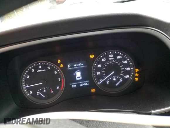 2020 Hyundai Tucson SE with VIN KM8J2CA47LU167854, listed as a Copart auction lot 82702345 with 123,452 mi miles and Salvage title. Bid and sale history available at DreamBid. Image 9.