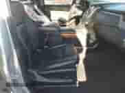 2019 Chevrolet Tahoe Premier с VIN 1GNSCCKC6KR209032, выставлен на аукционе IAAI как лот 41846222 с пробегом 141 261 миль миль и . История ставок и продаж доступна на DreamBid. Изображение 5.