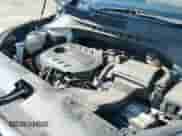 2016 Kia Sorento EX z VIN 5XYPHDA19GG145323, wystawiony jako IAAI lot #41788183 z przebiegiem 120 756 mil mil oraz . Historia ofert i sprzedaży dostępna na DreamBid. Obrazek 19.