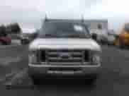 2012 Ford Econoline Cargo Commercial z VIN 1FTNS1EW5CDB06007, wystawiony jako IAAI lot #42448570 z przebiegiem 208 098 mil mil oraz . Historia ofert i sprzedaży dostępna na DreamBid. Obrazek 12.