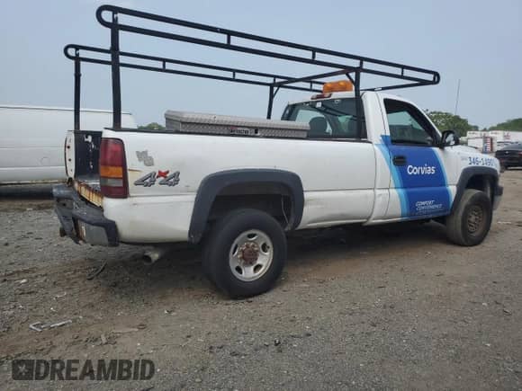 2002 Chevrolet Silverado 2500HD LS with VIN 1GCHK24U92E109407, listed as a Copart auction lot 59187015 with Not provided miles and Clean title. Bid and sale history available at DreamBid. Image 3.