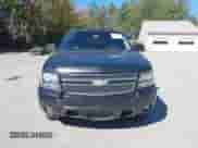 2011 Chevrolet Tahoe LT с VIN 1GNSKBE02BR385462, выставлен на аукционе IAAI как лот 43335627 с пробегом Не указан миль и . История ставок и продаж доступна на DreamBid. Изображение 12.