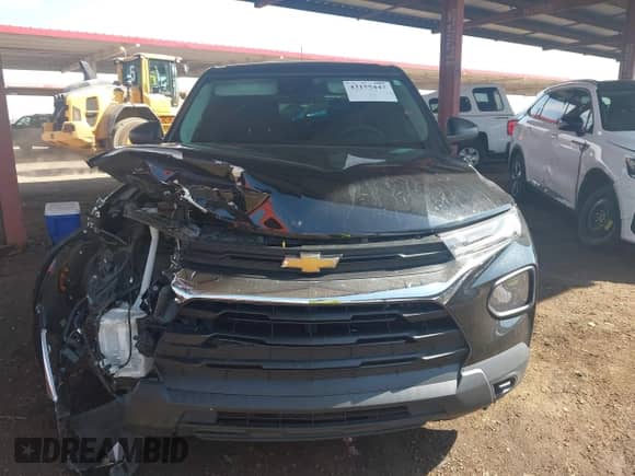 2022 Chevrolet TrailBlazer LS z VIN KL79MMS20NB123873, wystawiony jako IAAI lot #43155447 z przebiegiem 51 470 mil mil oraz . Historia ofert i sprzedaży dostępna na DreamBid. Obrazek 12.