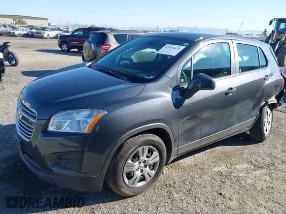 2016 Chevrolet Trax LS with VIN 3GNCJKSB2GL255631, listed as a IAAI auction lot 43331626 with 57,847 mi miles and . Bid and sale history available at DreamBid. Image 2.