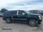 2008 Cadillac Escalade ESV with VIN 1GYFC66858R219653, listed as a IAAI auction lot 42771700 with 177,652 mi miles and . Bid and sale history available at DreamBid. Image 13.