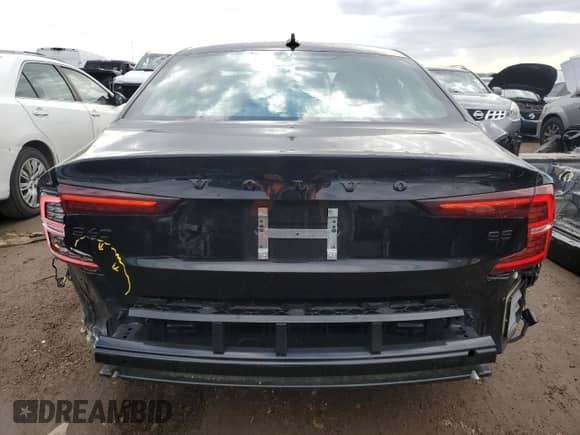 2024 Volvo S60 Plus Black Edition с VIN 7JRL12FH6RG281195, выставлен на аукционе Copart как лот 50202175 с пробегом 11 498 миль миль и Списание • Salvage title. История ставок и продаж доступна на DreamBid. Изображение 6.