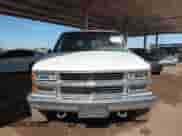 1995 Chevrolet Suburban с VIN 1GNGK26N4SJ358343, выставлен на аукционе IAAI как лот 43271531 с пробегом Не указан миль и . История ставок и продаж доступна на DreamBid. Изображение 6.