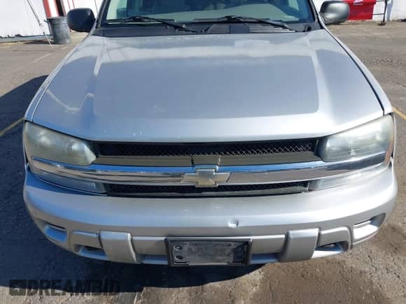 2005 Chevrolet TrailBlazer LS с VIN 1GNDT13S052147904, выставлен на аукционе IAAI как лот 43032450 с пробегом 212 170 миль миль и . История ставок и продаж доступна на DreamBid. Изображение 6.