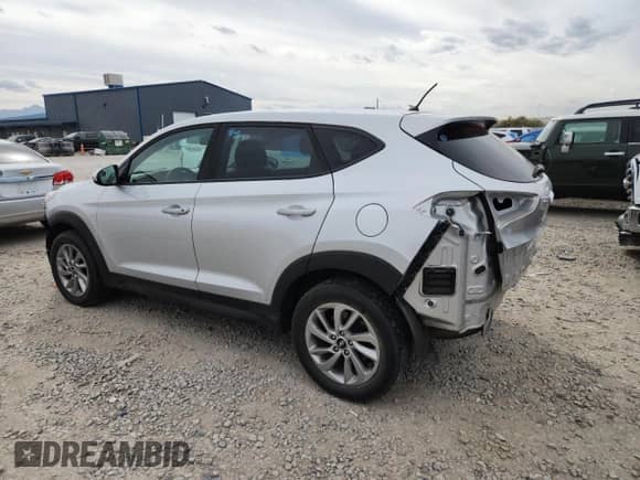 2018 Hyundai Tucson SE с VIN KM8J2CA4XJU777258, выставлен на аукционе Copart как лот 80304205 с пробегом 127 133 миль миль и Списание • Salvage title. История ставок и продаж доступна на DreamBid. Изображение 2.